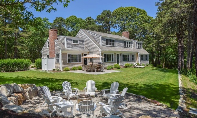 South Orleans House | Pond-Front Home w/Water Views!