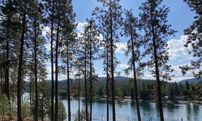 Post Falls House | Ponderosa River front.n2 Bedrooms/2 full bath condo on river with amenities