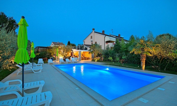 Mali Maj Apartment | pool, 2 persons. near the beach, quiet area