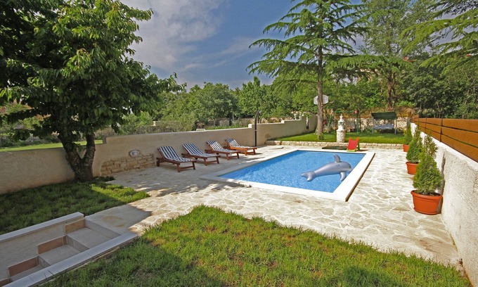 Smoljanci House | Pool, grill, WiFi, bicycles, table tennis, dishwasher, washing machine