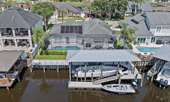 Isle of Palms House | Pool home on the Water near Mayo