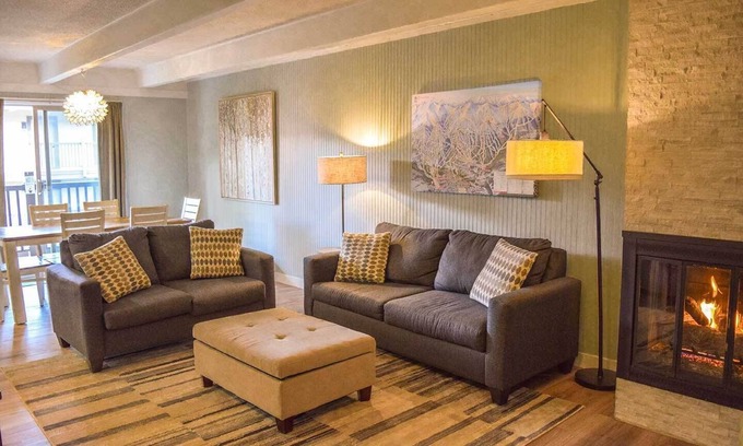 Warrior's Mark Condo | Pool & hot tub. Family friendly. Easy access to downtown Breckenridge.