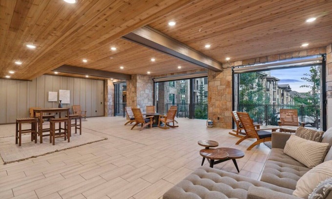 Park City Apartment | Pool, Hot Tub, Walk to Lifts! Canyons Village 2BR
