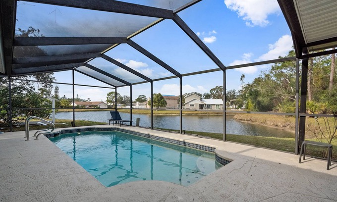 Whitfield House | Pool on the Lake, Peaceful, Close to Beaches, Restaurants, Entertainment