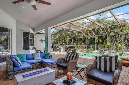 Naples House | Pool Paradise