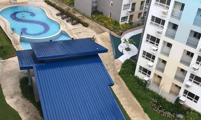 Davao Condo | Pool view tropical vibe condo