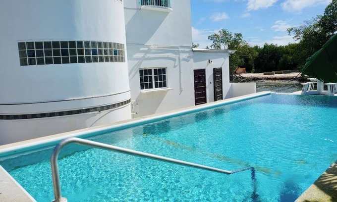 Belize City Apartment | Poolside SeaView Studio for 2or3 w Pool by Airport