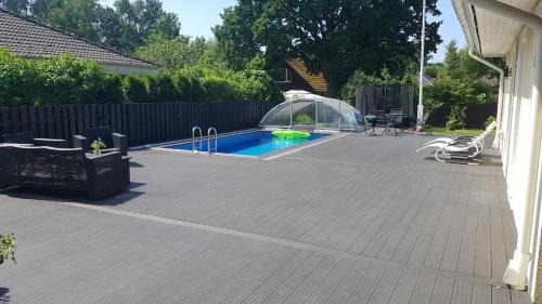 Hollviken Villa | Poolvilla i Höllviken