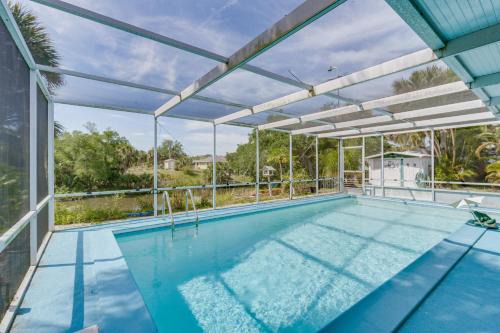 Port Charlotte House | Port Charlotte Retreat with Lanai and Private Pool!