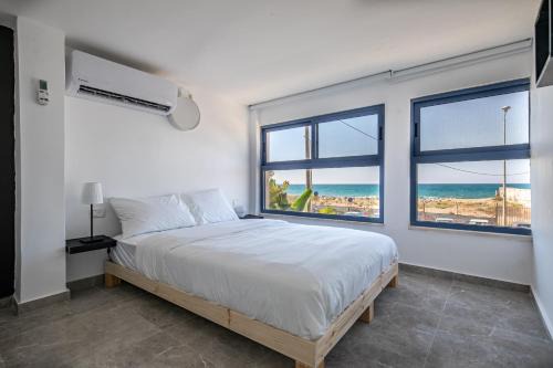 Haifa Apartment | PORT CITY HAIFA - BAT GALIM oceanfront luxury - MAMAD