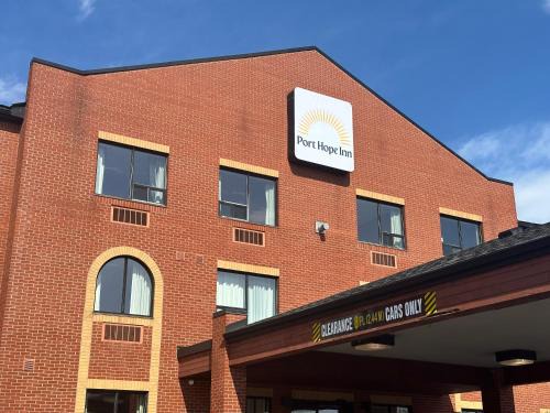Port Hope Hotel | Port Hope Inn & Suites