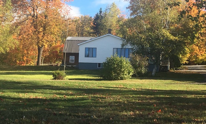 Portage Lake Cabin | Portage Lakeside Cabins, The Cottage