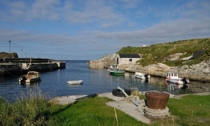 Bushmills Cottage | Porthole Cottage, Whitepark Bay, Bushmills