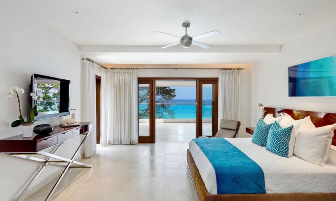 Prospect Apartment | Portico 1 in Saint James
