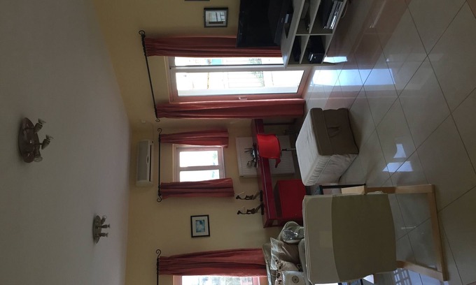 Porto Rafti Apartment | Porto Rafti - feels like an island but close to Athens centre or the airport