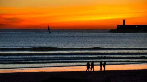 Aldoar House | Porto's City Park & Surf Beach Rooms