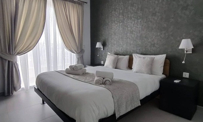 Marsaskala Apartment | Portside Lodge Building
