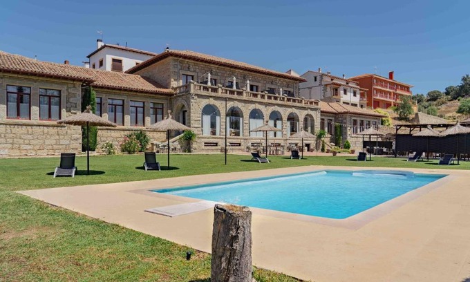 Burgohondo Hotel | Posada Real Restaurante El Linar Del Zaire