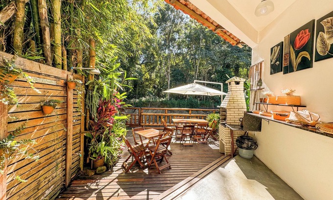 Ponte Branca Hotel | Pousada Entre Folhas