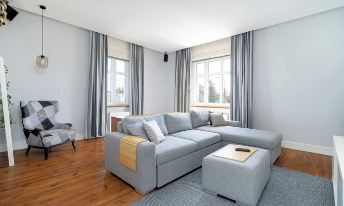 Nowe Miasto Apartment | Poznań | Słupecka 19 | Bright Apartment | Parking