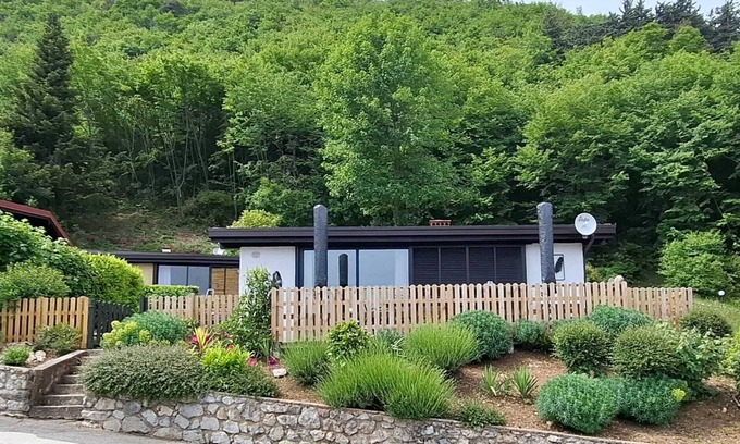 Aer House | prachtig mooi uitzicht op de Monte Baldo en het Gardameer