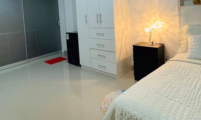 Victor Larco Herrera Apartment | Praderas del Golf Studio