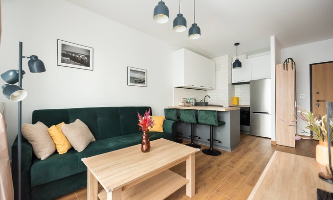 Nowa Praga Apartment | Praga Apartment with the View