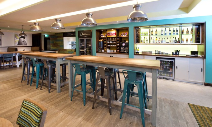 Coldharbour Hotel | Premier Inn London Brixton