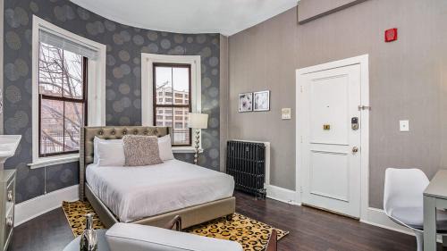Bay Village Apartment | Premier Suites Bay Village