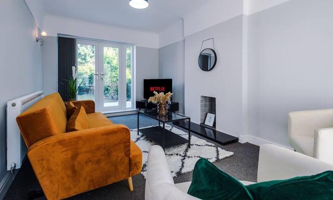 Wirral House | Premium 3 bed detached house - Bromborough - Wirral