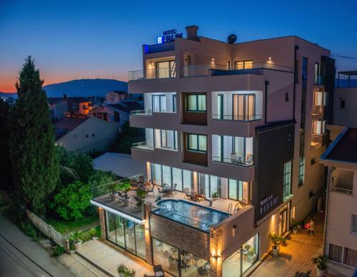 Bregvija Bed & Breakfast | Premium Berlin with Pool