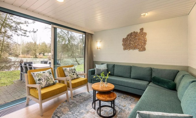 America House | Premium Cottage für 8 Personen