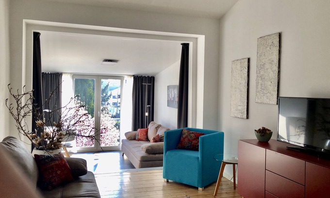 Beuel-Mitte Apartment | Premium living - central Top floor apartment for vacation and business trips
