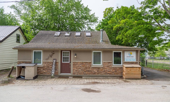 Central Elgin Cottage | Premium on First - across the street from the beach!
