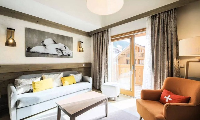Meribel Centre Apartment | Premium Residence L'Hévana - Prestige 2 bedroom apartment (6 people)