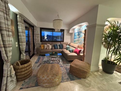Le Lavandou Apartment | Premium Sea Front Apartment