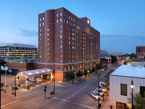 Downtown Springfield Hotel | President Abraham Lincoln - A Doubletree by Hilton Hotel