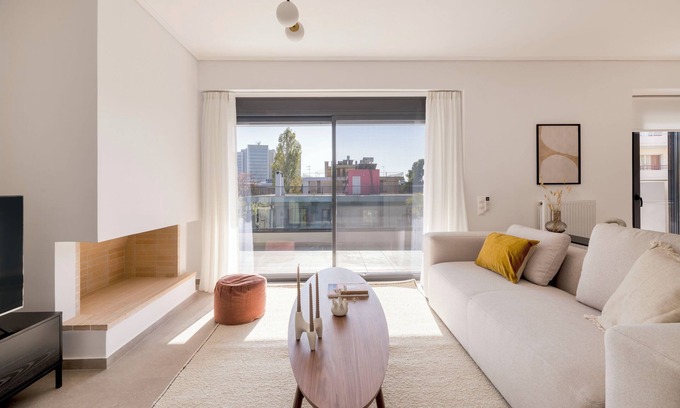 Marousi Apartment | Prestigious 3BR Apartment in Marousi