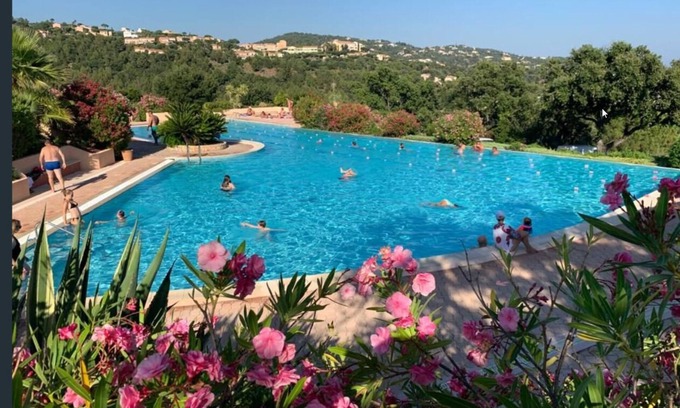 Les Issambres Apartment | PRETTY MAZET AIR CONDITIONING CROSSING OVERVIEW SEA - TERRACE - PARKING - WIFI COMMU