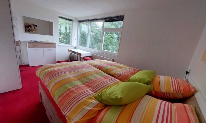 Amsterdam North House | Pretty room in a quiet neighbourhood near Amsterdam's center