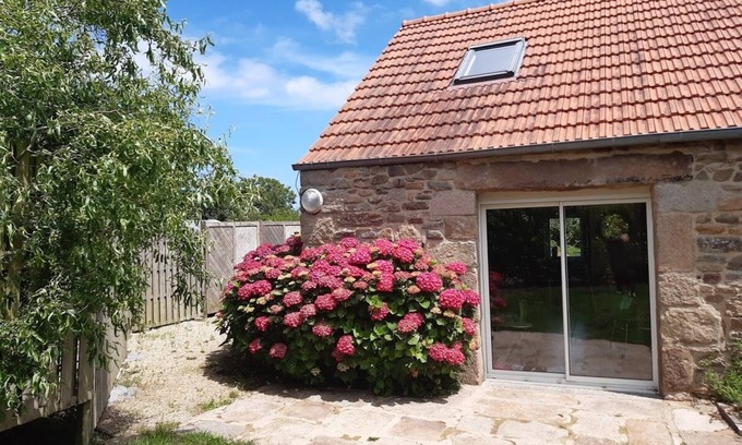 Perros-Guirec House | Pretty stone house with garden in Perros-guirec