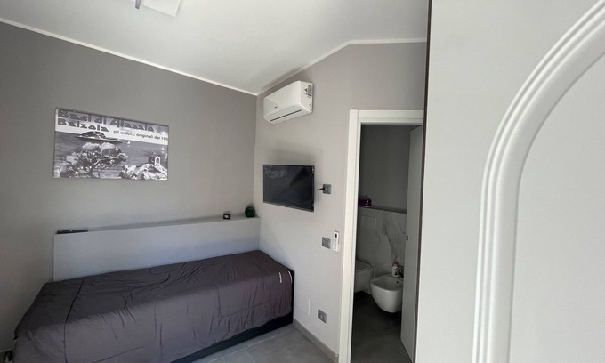 Moglio Apartment | Pretty Studio Flat Moglio Alassio