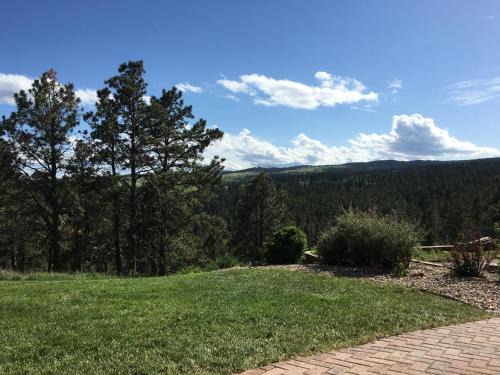 Rapid City House | Priceless Black Hills View