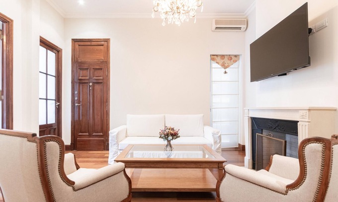 San Nicolas Apartment | Prime Location: Stylish 3-Bed Apt Near Top Buenos Aires Attractions!