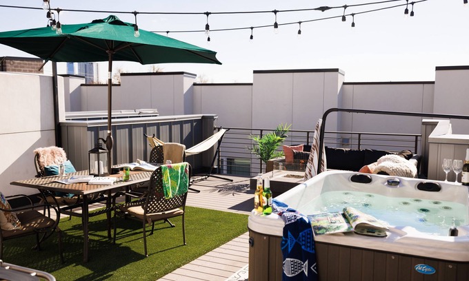 Highland House | Prime LoHi Location, Hot Tub, Private Roof Deck, Walkability