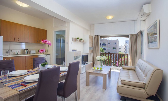 Germasogeia Apartment | PRIME ONE-BEDROOM APARTMENT D322-CASTLE HOLIDAY APARTMENTS