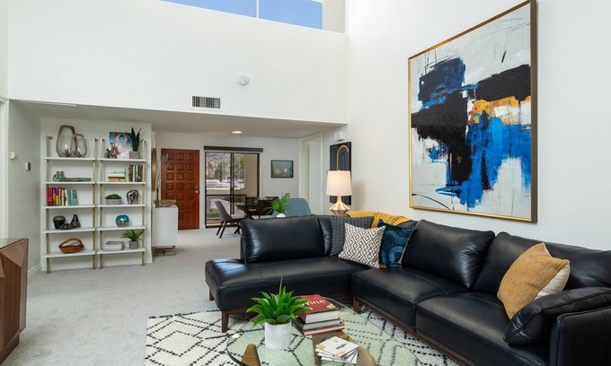 Canyon Corridor Condo | Prime South Palm Springs, Luxury 2 bed, 2 bath condo, VIEWS!