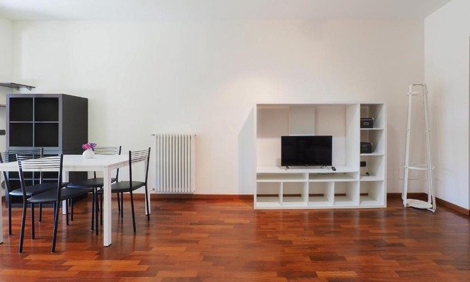 Zona Lancetti Apartment | PrimoPiano - Torelli