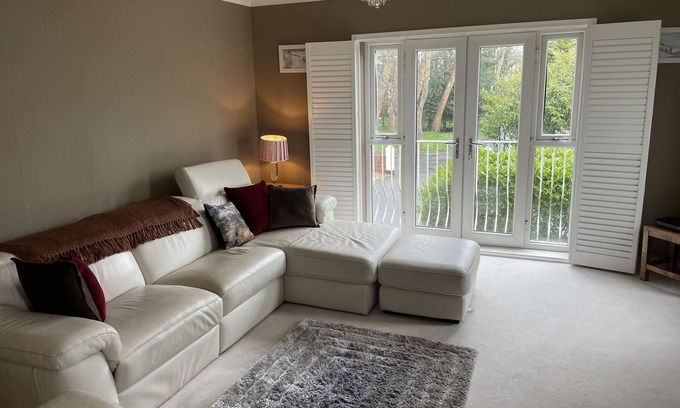 Birkdale Apartment | Priory Gardens - Birkdale - 2 Bed