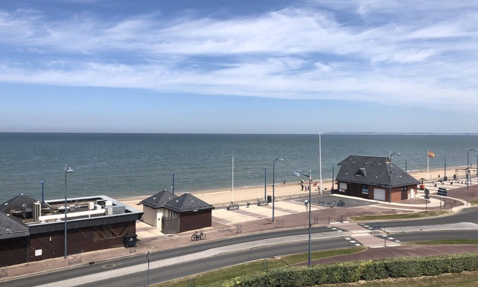 Villers-sur-Mer Apartment | Prise de vue